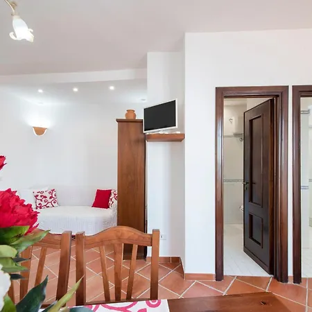 Lovely 1a With Garden Overlooking The Sea, Amalfi Coast Holiday home Conca dei Marini