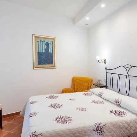 Holiday home Lovely 1a With Garden Overlooking The Sea, Amalfi Coast