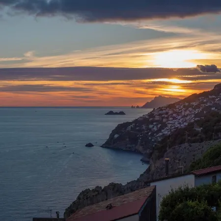 Holiday home Lovely 1a With Garden Overlooking The Sea, Amalfi Coast *