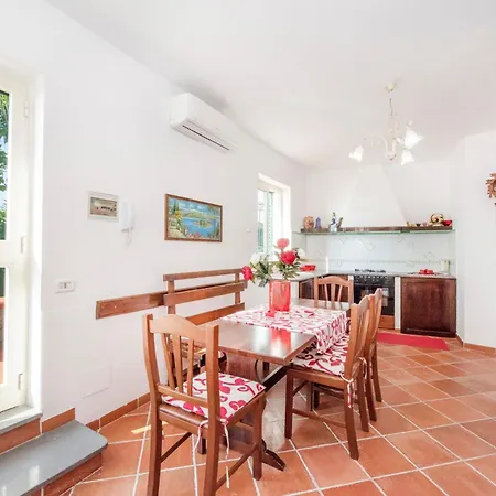 Lovely 1a With Garden Overlooking The Sea, Amalfi Coast *