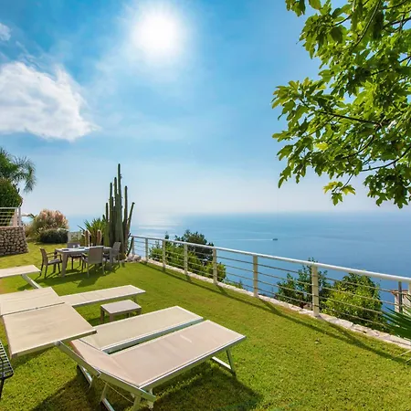Holiday home Lovely 1a With Garden Overlooking The Sea, Amalfi Coast *